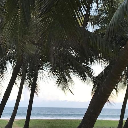 Chan Beach Resort Bahur Exterior photo