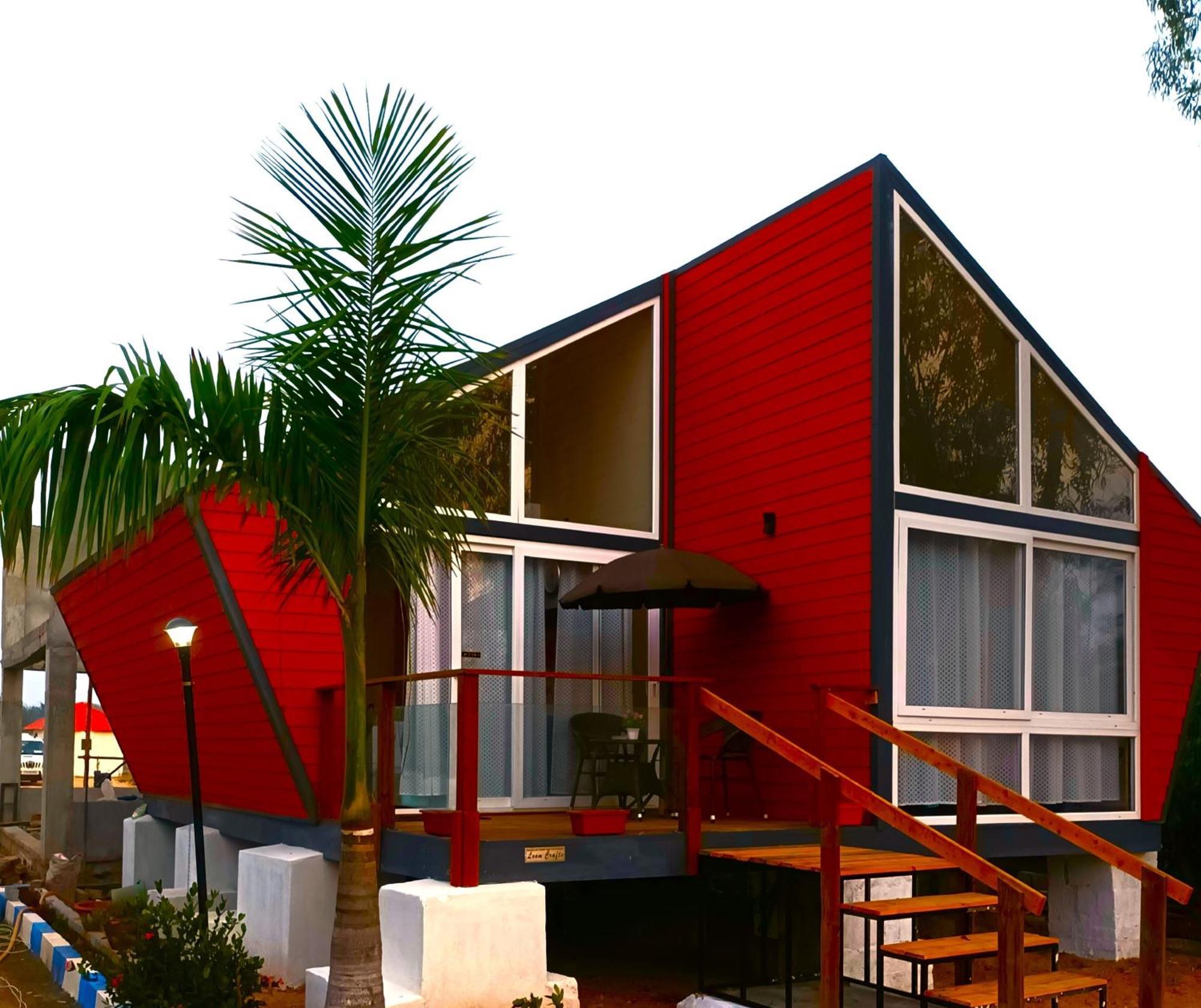 Chan Beach Resort Bahur Exterior photo